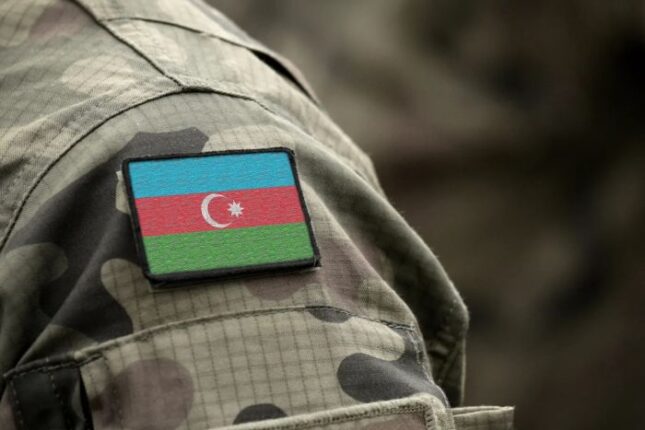 Ehtiyata və istefaya buraxılan hərbçilərin NƏZƏRİNƏ