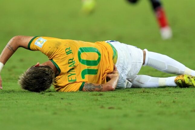 Neymar göz yaşlarına boğuldu-FOTO