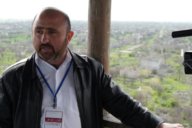 Akopyan: “Qarabağdan köçən ermənilərdən siyasi alət kimi istifadə xəyanətdir”