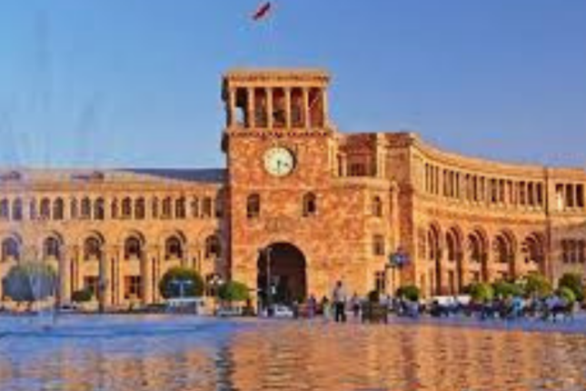 İrəvanda konstitusiya qovğası