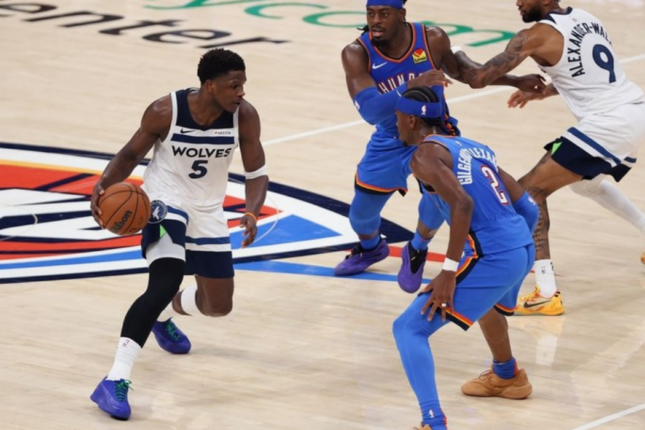 NBA-da ilk finalçı bəlli olub