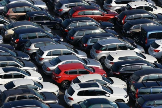 Bakıda bu avtomobillər “su qiyməti”nə satışa çıxarıldı – 1200 AZN …