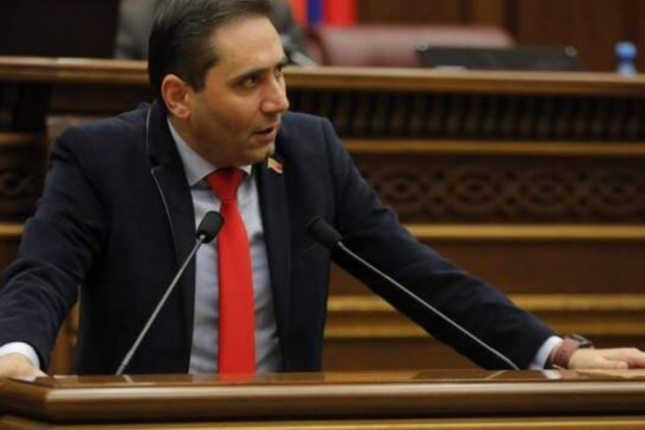 Keçmiş deputatdan etiraf: “Bu günkü Ermənistanı Rusiya yaradıb”
