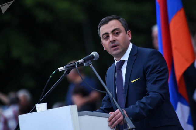 “Simonyan Bakıya qaçacaq”
