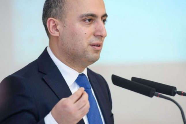 Nazirdən narazı müəllimlərə cavab – “Biz ədalətsiz qərar vermirik”
