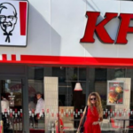 kfc-de-musteriye-iylenmis-toyuq-budu-satdilar-8211-foto