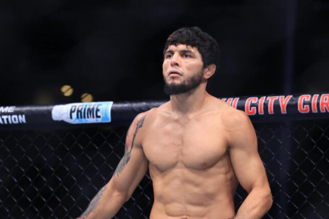 Tofiq Musayev yenə UFC-də döyüşəcək – tarix açıqlandı