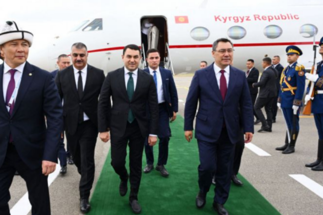Qırğızıstan Prezidenti Sadır Japarov Füzuliyə gəlib