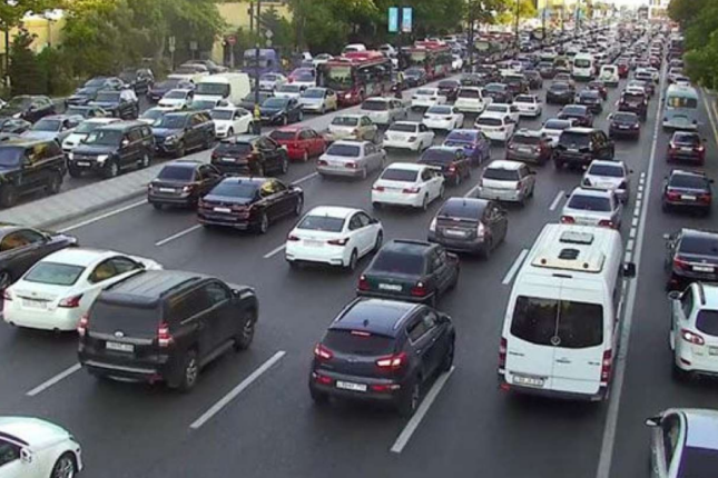 Bu yollarda sıxlıq var – SİYAHI
