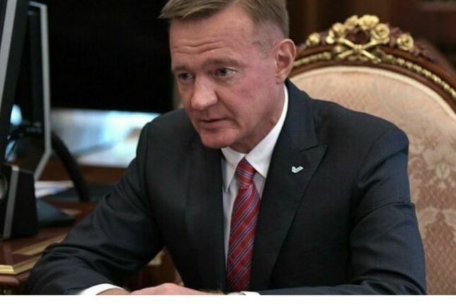 Putin naziri vəzifəsindən azad etdi