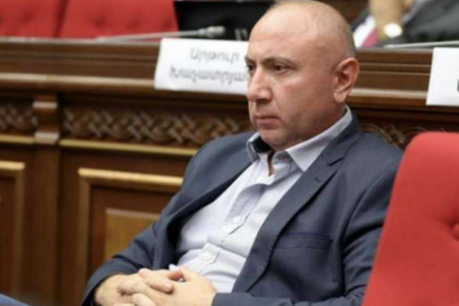 Erməni müxalifətinin israrı: “Rusiya vasitəçi olsun”