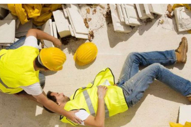 Mingəçevir İcra Hakimiyyətində FACİƏ – Usta yıxılıb ÖLDÜ