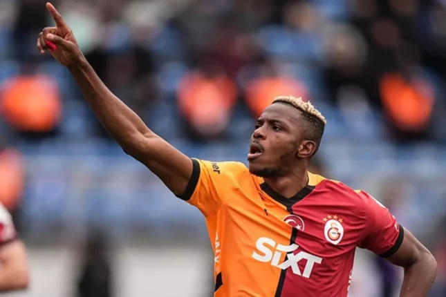 Osimhen transferdə şəxsən iştirak etdi — Son addımı atdı