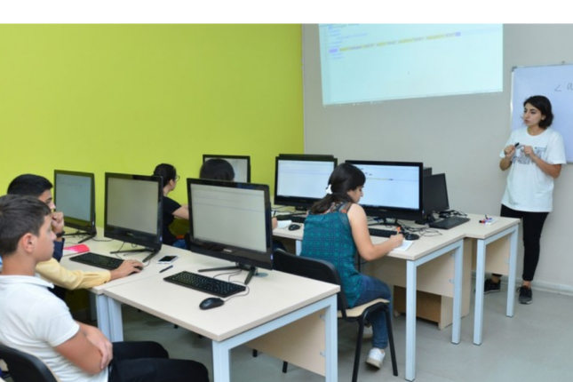 Peşə məktəbini bitirən işsizlərin NƏZƏRİNƏ – Əmək bazarı gəncləri… EKSPERT