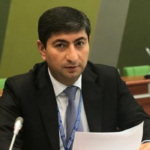 icra-bascisi-750-neferi-dinleyib-xeberi-yasamal-sakinlerini-qezeblendirdi