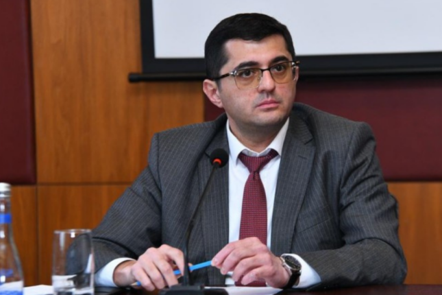 ADNSU aviabeltlərə 159 min manat xərcləyəcək