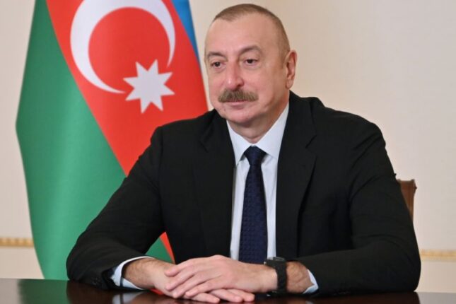 Prezident xüsusi icra məmurları ilə bağlı qanunu imzaladı