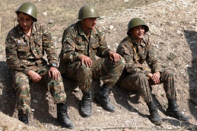 “Ermənistana güclü ordu lazımdır”