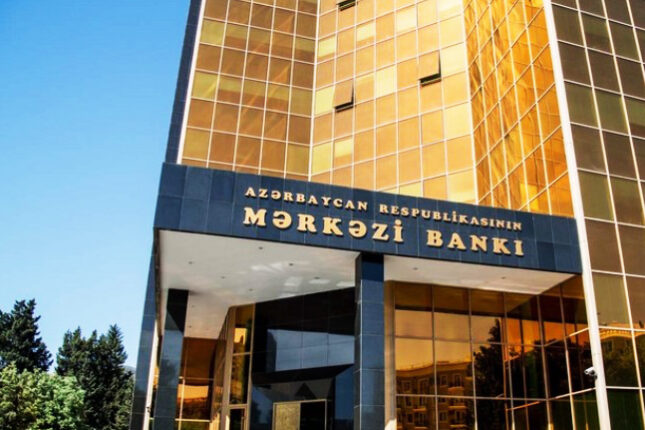 AMB 3 kredit ittifaqına icrası məcburi göstəriş verdi
