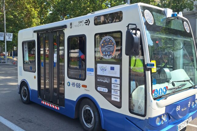 Bu şəhətdə ilk sürücüsüz elektrik avtobusu sınaqdan keçirildi