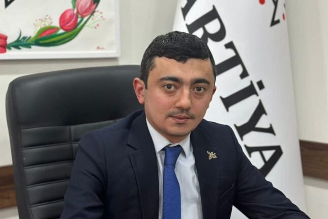 Cavanşir Abbaslı: “Köçəryan və Sarkisyanın adamları Kremlin tapşırıqlarını yerinə yetirirlər” Cavanşir Abbaslı: “Köçəryan və Sarkisyanın adamları Kremlin tapşırıqlarını yerinə yetirirlər”