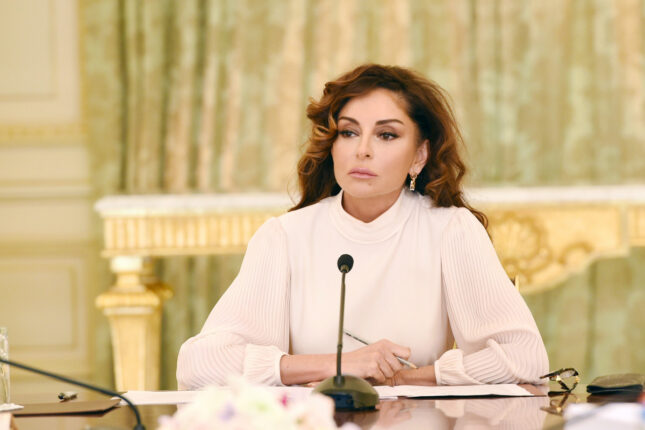 Mehriban Əliyeva Türkiyənin milli bayramı münasibətilə paylaşım etdi Mehriban Əliyeva Türkiyənin milli bayramı münasibətilə paylaşım etdi