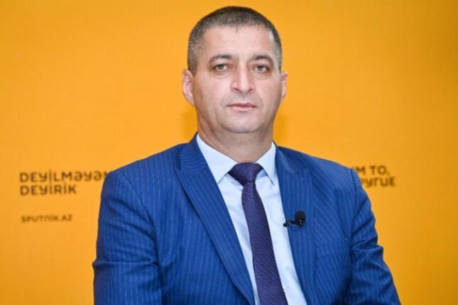 Ekspert: “Emin Əmrullayev və Elnur Əliyev ölkə təhsilini xaosa sürükləyiblər” Ekspert: “Emin Əmrullayev və Elnur Əliyev ölkə təhsilini xaosa sürükləyiblər”