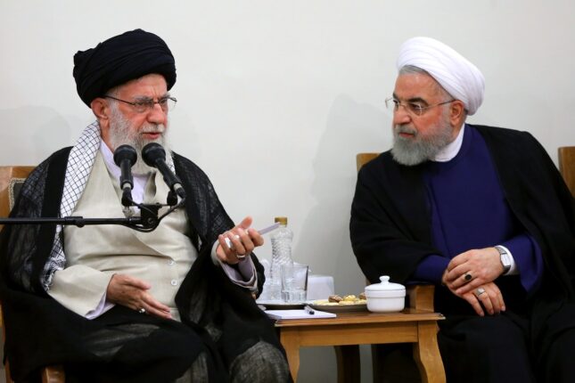 İranda rejimdaxili böhran: Xamineyini Ruhani əvəz edəcək? İranda rejimdaxili böhran: Xamineyini Ruhani əvəz edəcək?