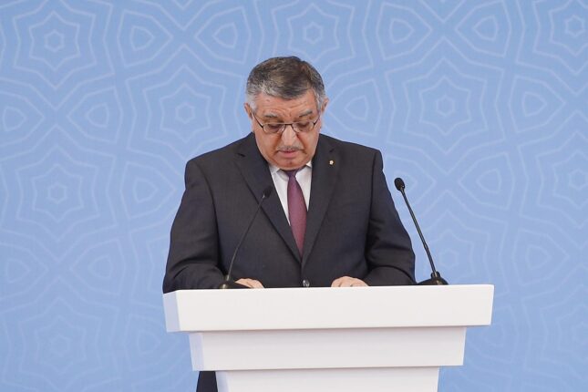 Qaldı Əhmədzadənin qardaşı… Qaldı Əhmədzadənin qardaşı…