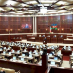 mandatina-vezifeye-gore-xitam-verilen-deputatlar-siyahi