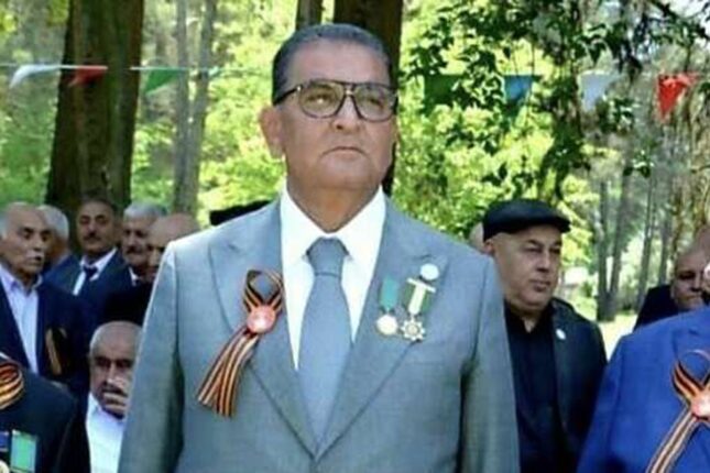 Üçüncü oğlu da işdən çıxarıldı Üçüncü oğlu da işdən çıxarıldı