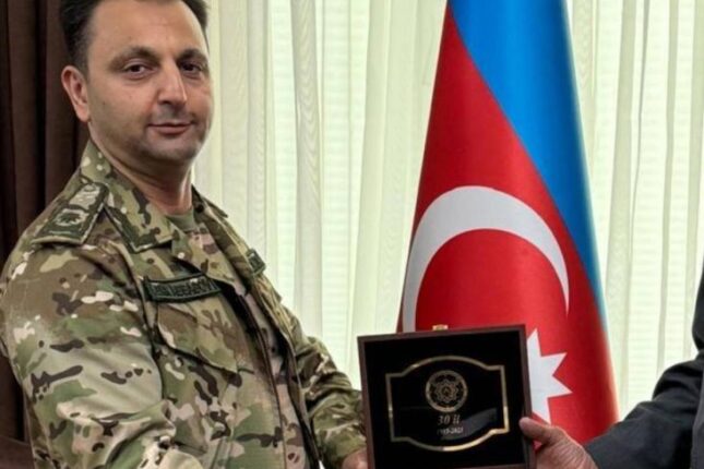 3 gün əvvəl işdən çıxarılan generalın Saleh Səmədovla əlaqəsi üzə çıxdı 3 gün əvvəl işdən çıxarılan generalın Saleh Səmədovla əlaqəsi üzə çıxdı