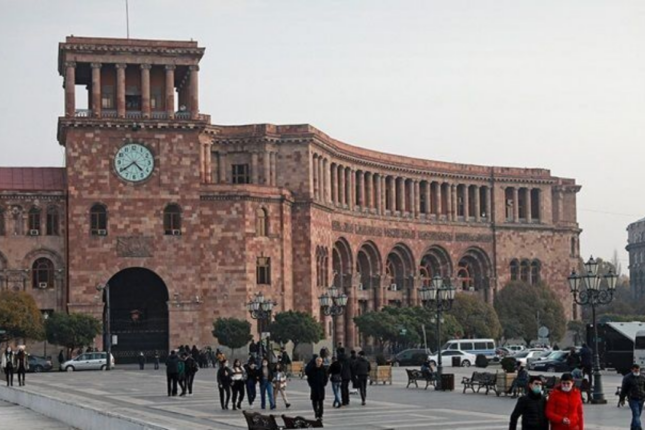“Ermənistanda vətəndaş qarşıdurması olacaq” “Ermənistanda vətəndaş qarşıdurması olacaq”