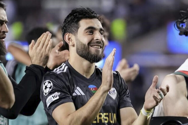 Yeni əsərini “Qarabağ”a həsr etdi – Karikatura Yeni əsərini “Qarabağ”a həsr etdi – Karikatura