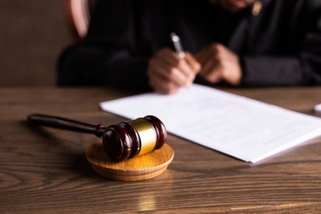 Yersiz zarafat, nalayiq ifadələr fəhlə yoldaşının ölümünə səbəb oldu