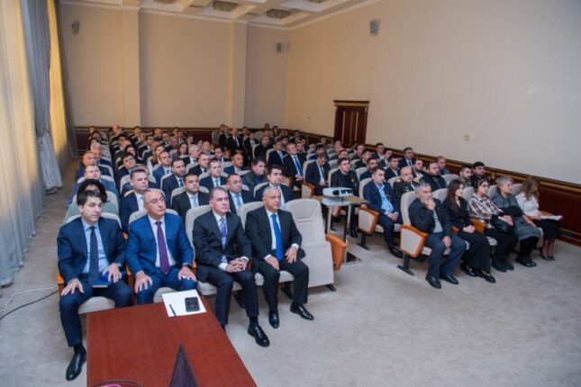 ADSEA-da Zəfər Günü münasibətilə tədbir keçirildi – FOTOLAR ADSEA-da Zəfər Günü münasibətilə tədbir keçirildi – FOTOLAR