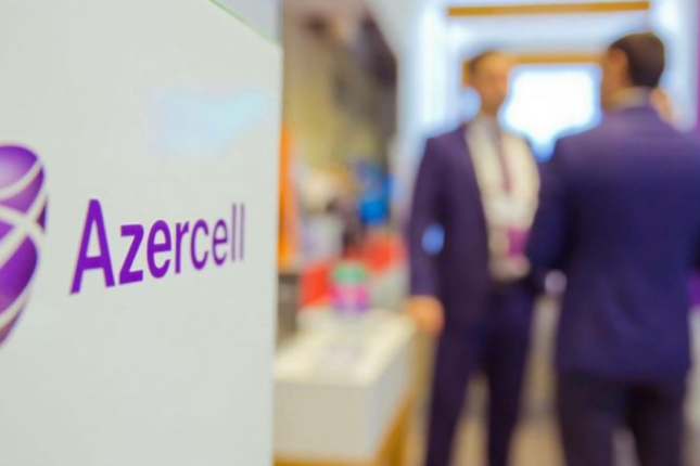 Vəkil “Azercell”i məhkəməyə verməyə hazırlaşır Vəkil “Azercell”i məhkəməyə verməyə hazırlaşır