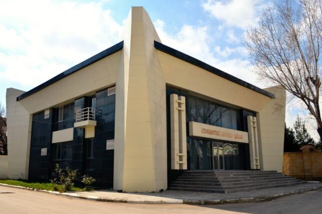 Mətbuat Şurası Prezident İlham Əliyevə təbrik məktubu ünvanladı Mətbuat Şurası Prezident İlham Əliyevə təbrik məktubu ünvanladı