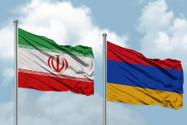 İranlı ekspert: “Ermənistanda hakimiyyət dəyişikliyi Tehrana ziyandır” İranlı ekspert: “Ermənistanda hakimiyyət dəyişikliyi Tehrana ziyandır”