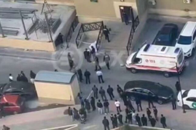 Xırdalanda yeniyetmə binadan yıxılaraq həyatını itirdi Xırdalanda yeniyetmə binadan yıxılaraq həyatını itirdi