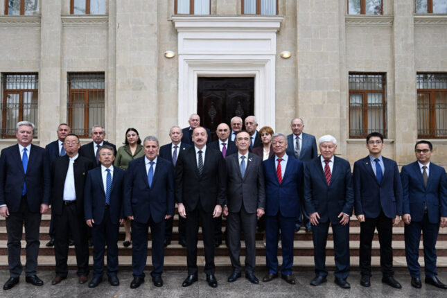 Prezident AMEA-da – Fotolar