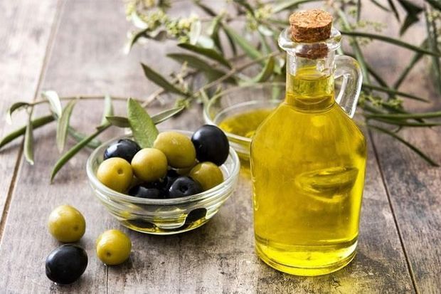 Hər gün zeytun yağı içdi, başına elə şeylər gəldi ki… Hər gün zeytun yağı içdi, başına elə şeylər gəldi ki…