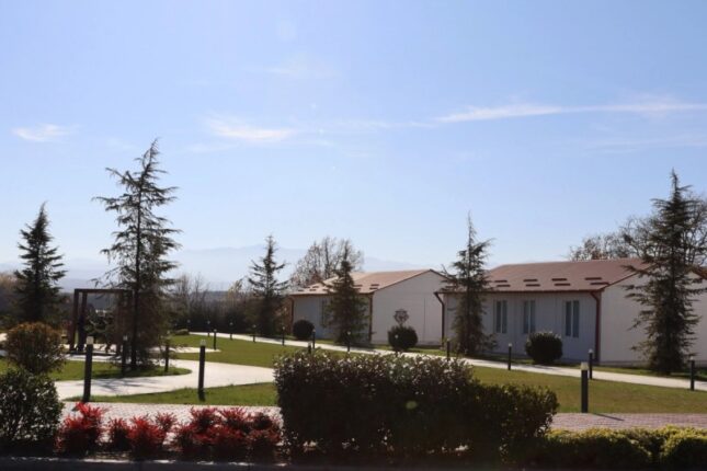 Növbəti köç karvanı Xocalı şəhərinə çatıb, açarlar təqdim olunub Növbəti köç karvanı Xocalı şəhərinə çatıb, açarlar təqdim olunub