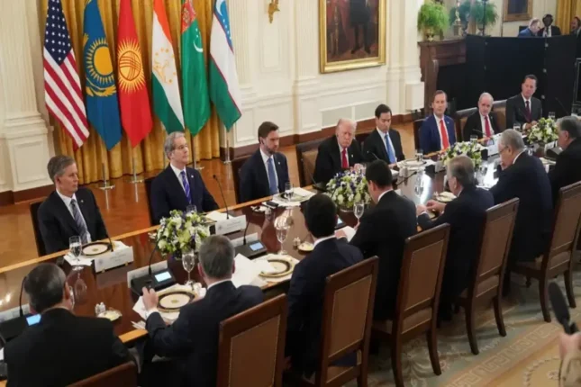 Tramp Qazaxıstanın “İbrahim Sazişi”nə qoşulduğunu açıqlayıb Tramp Qazaxıstanın “İbrahim Sazişi”nə qoşulduğunu açıqlayıb