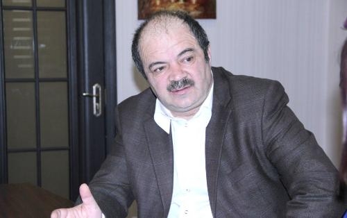 Məşhur rejissor Kino Agentliyini məhkəməyə verir